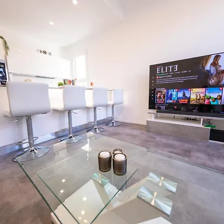 Porto SanremoCasa Di Lusso Con Jacuzzi Privata 公寓 *
