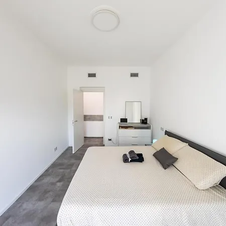 公寓 Porto SanremoCasa Di Lusso Con Jacuzzi Privata 圣雷默